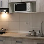 Apartman 4 In *