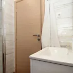 Apartman 4 In *