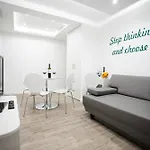 Apartman 4 In *